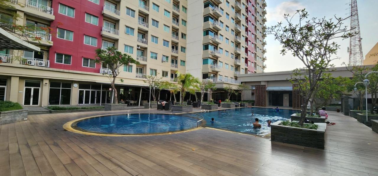 Apartemen Solo Paragon By Cariapartemen-Id Bonorejo Eksteriør bilde